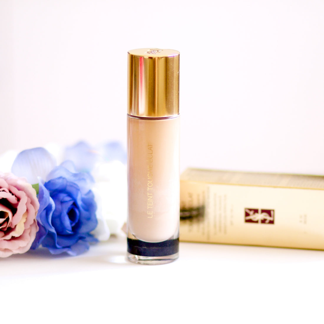 Review YSL LE TEINT TOUCHE ÉCLAT