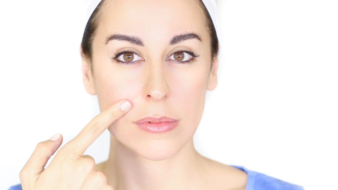 Masaje facial para Elevar pómulos y reducir el arco nasogeniano